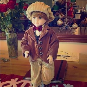 House of Lloyd Christmas around the world